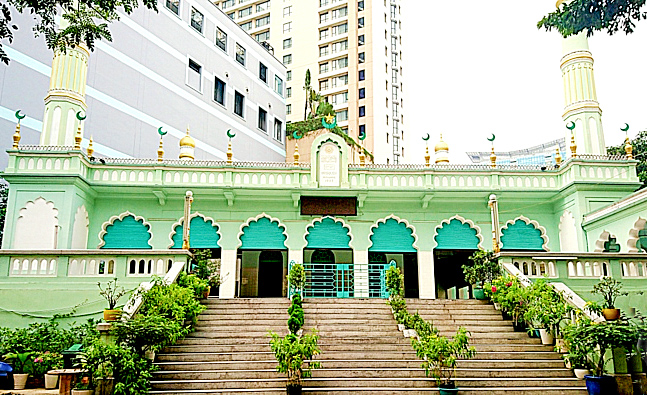 Green mosque