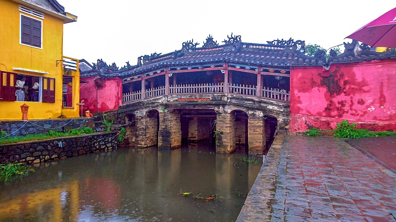 Japanese bridge in Hoi An