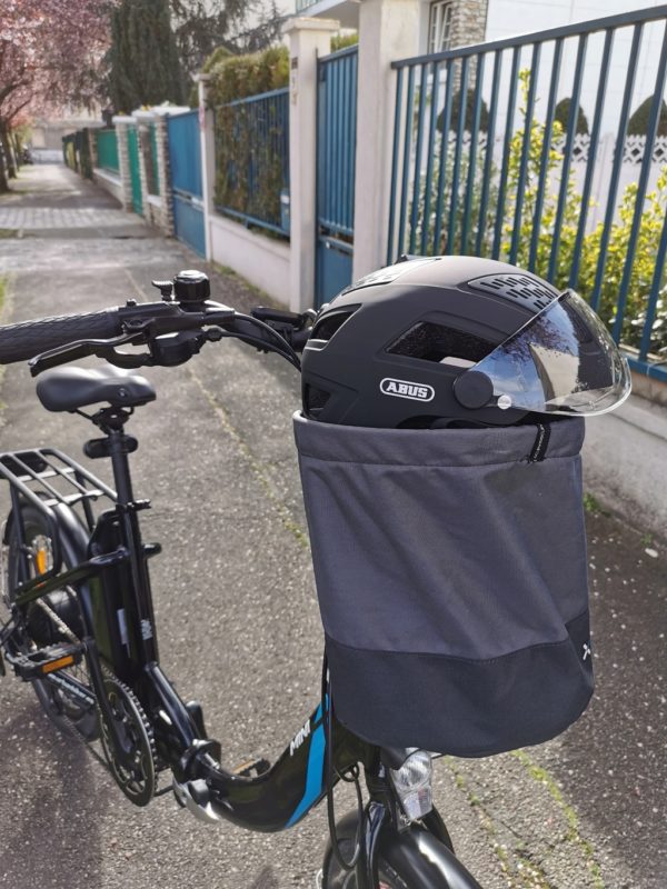 Casque de vélo avec visière